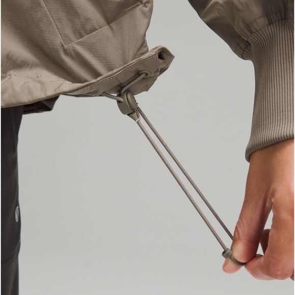 NEW lululemon Lightweight Hem-Cinch Bomber Jacket - Picture 3 of 10